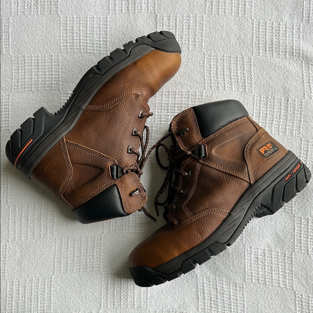 Men’s Timberland Pro Helix 6” WP safety size 9